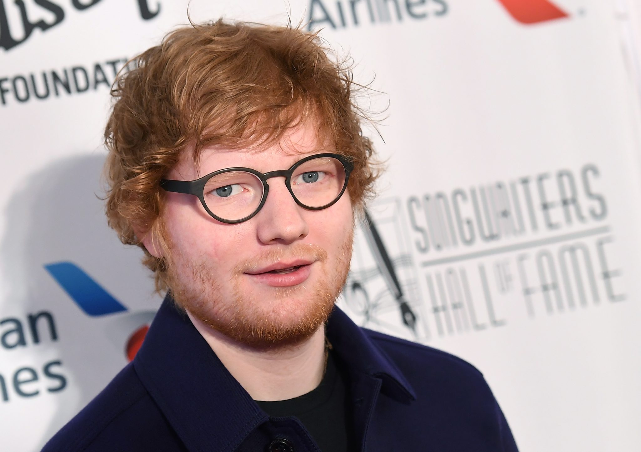 Ed Sheeran Batalkan Konsernya Di Jakarta
